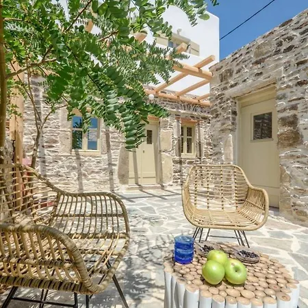 Anthemion Naxos With Outdoor Jacuzzi Сasa de vacaciones